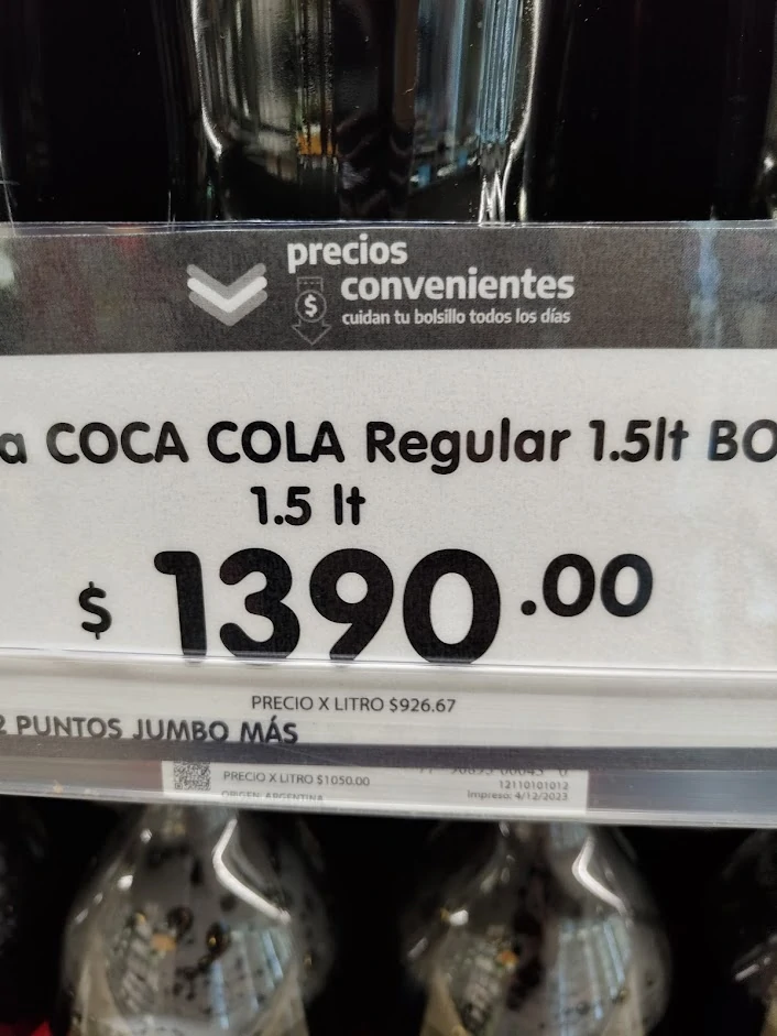 Botella de Coca Cola en precios convenientes. Enero 2024